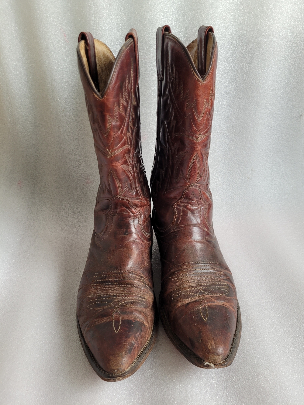 Vintage Brown Leather Cowboy Boots with Stitch Detail - Picture 2 of 13